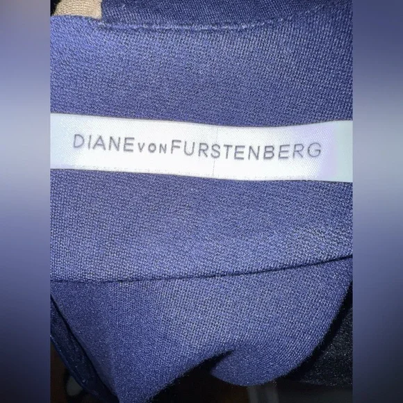 Diane Von Furstenberg Midi Dress - Picture 6 of 6